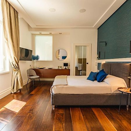 AD MAIORA Boutique Suite Naples Extérieur photo