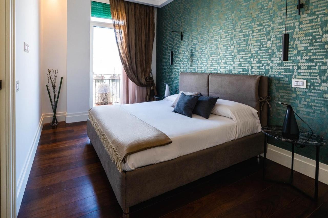 AD MAIORA Boutique Suite Naples Extérieur photo