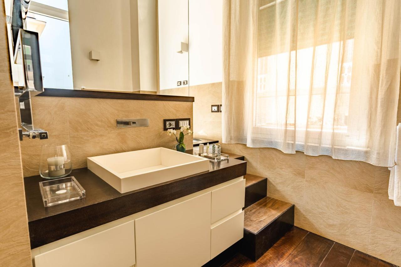 AD MAIORA Boutique Suite Naples Extérieur photo