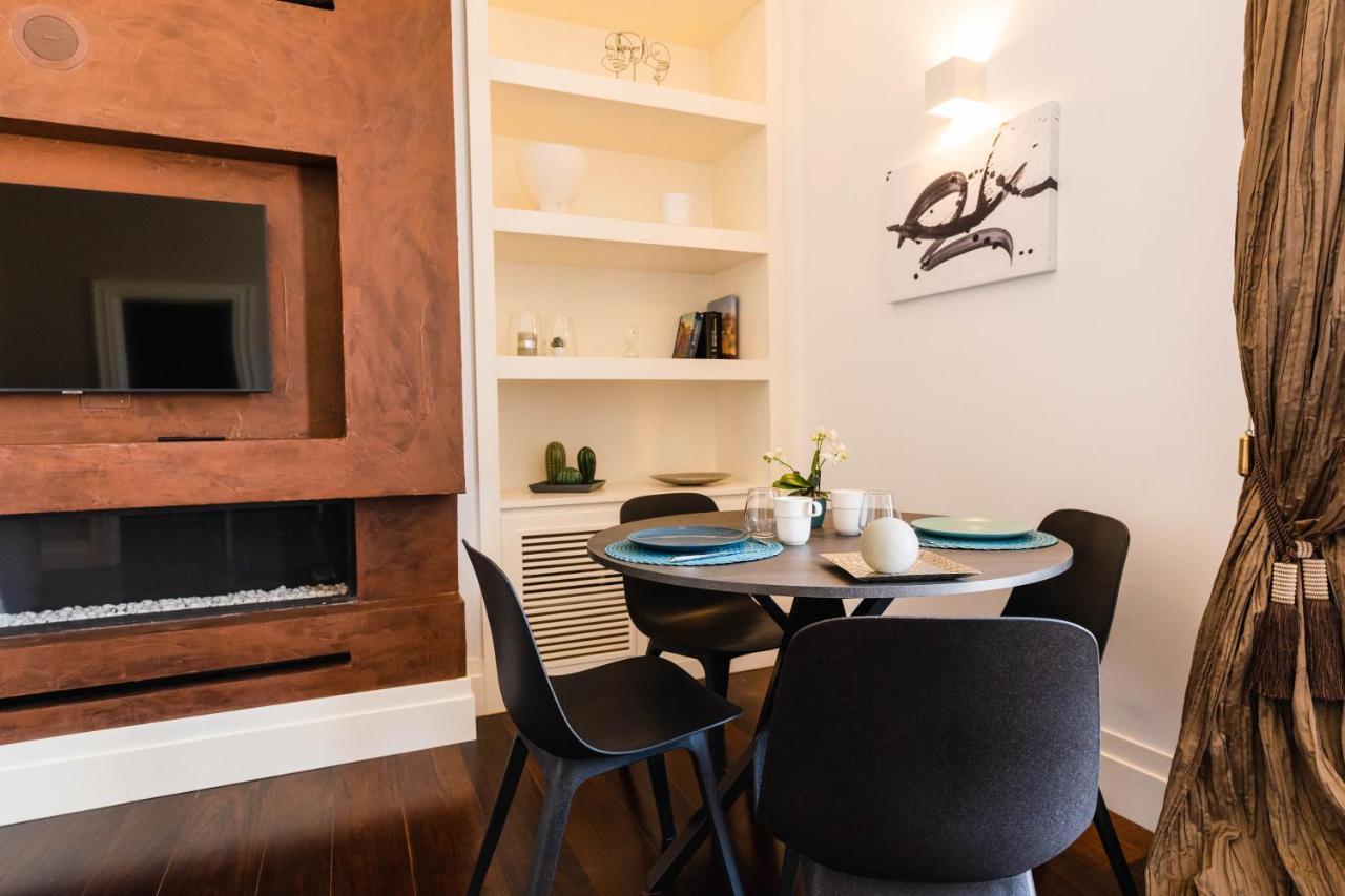 AD MAIORA Boutique Suite Naples Extérieur photo